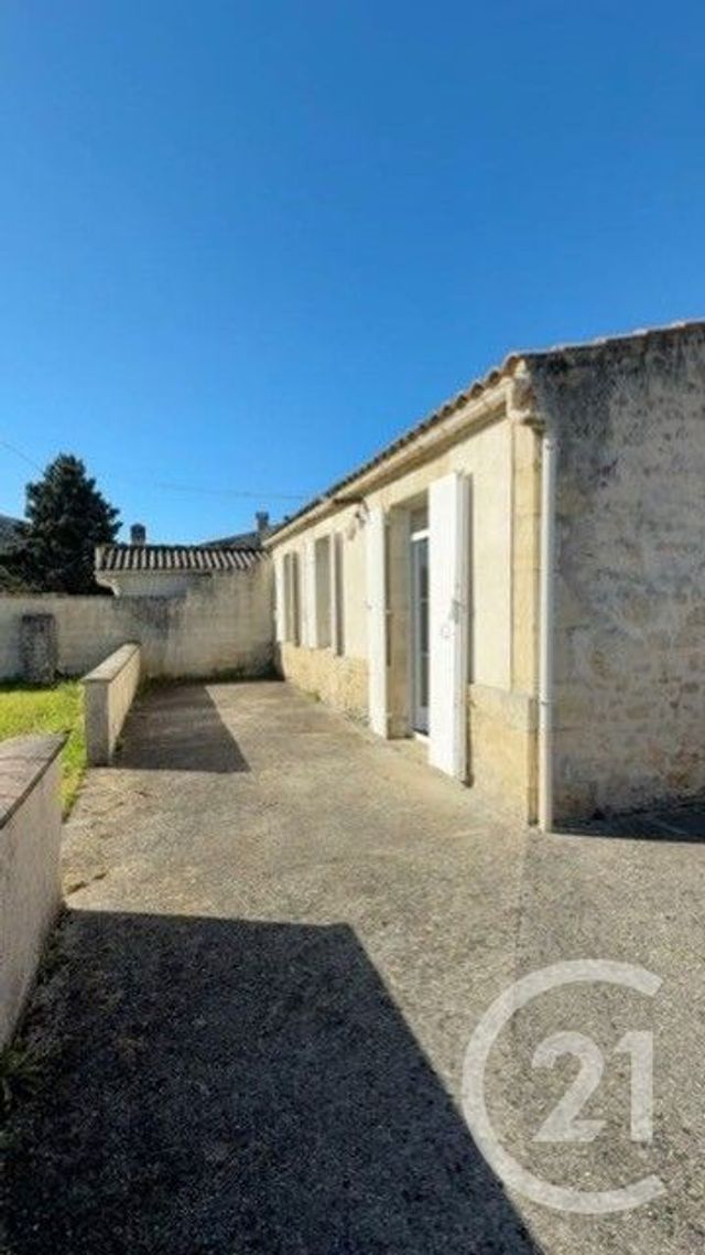 maison à vendre - 4 pièces - 80.0 m2 - ST GERMAIN D ESTEUIL - 33 - AQUITAINE - Century 21 Agence Grand Cru