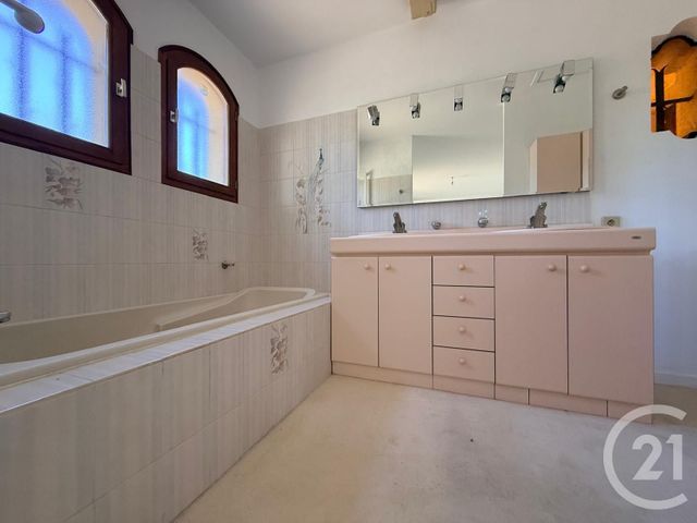 maison à vendre - 6 pièces - 160.51 m2 - LESPARRE MEDOC - 33 - AQUITAINE - Century 21 Agence Grand Cru