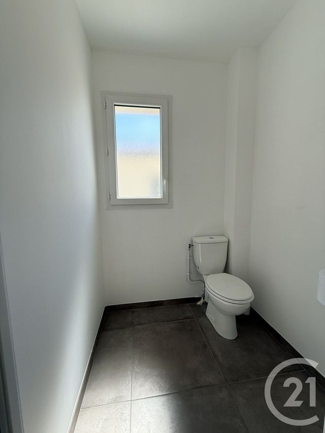 maison à louer - 4 pièces - 90.0 m2 - VENSAC - 33 - AQUITAINE - Century 21 Agence Grand Cru