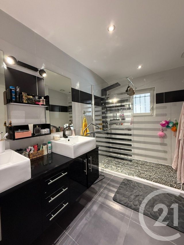 maison à vendre - 5 pièces - 108.0 m2 - VERTHEUIL - 33 - AQUITAINE - Century 21 Agence Grand Cru
