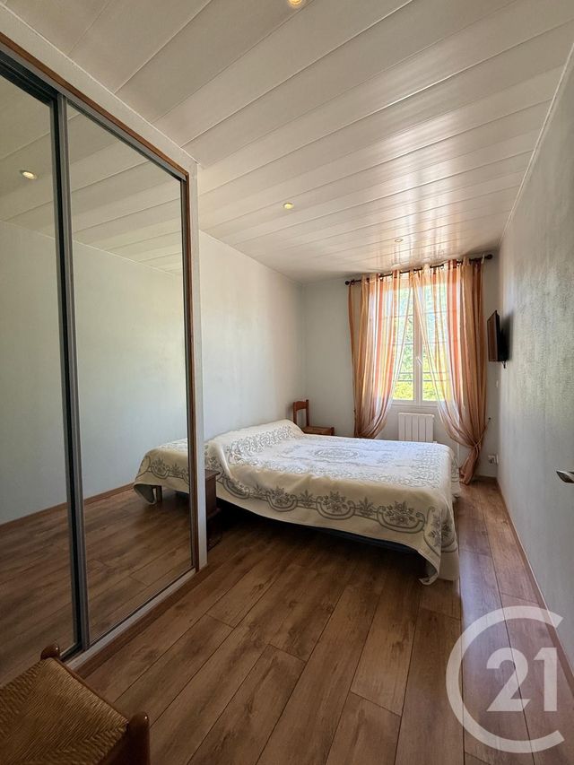 maison à vendre - 3 pièces - 60.0 m2 - ST SEURIN DE CADOURNE - 33 - AQUITAINE - Century 21 Agence Grand Cru