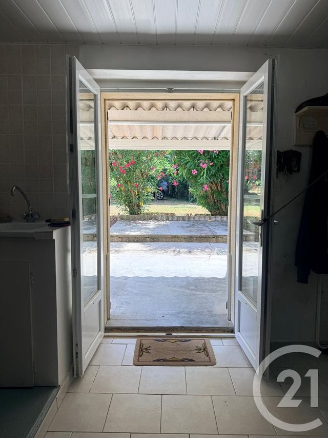 maison à vendre - 3 pièces - 60.0 m2 - ST SEURIN DE CADOURNE - 33 - AQUITAINE - Century 21 Agence Grand Cru