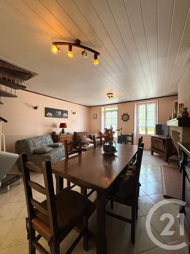 maison à vendre - 3 pièces - 60.0 m2 - ST SEURIN DE CADOURNE - 33 - AQUITAINE - Century 21 Agence Grand Cru