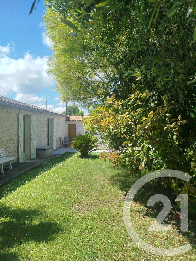 maison à vendre - 10 pièces - 243.0 m2 - ST SEURIN DE CADOURNE - 33 - AQUITAINE - Century 21 Agence Grand Cru