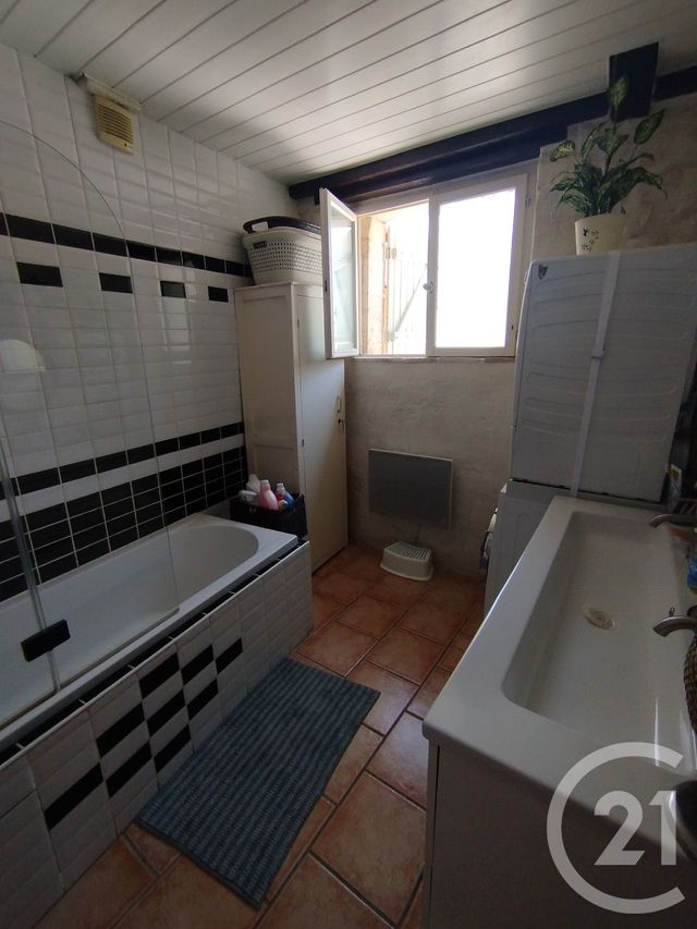 maison à vendre - 10 pièces - 243.0 m2 - ST SEURIN DE CADOURNE - 33 - AQUITAINE - Century 21 Agence Grand Cru