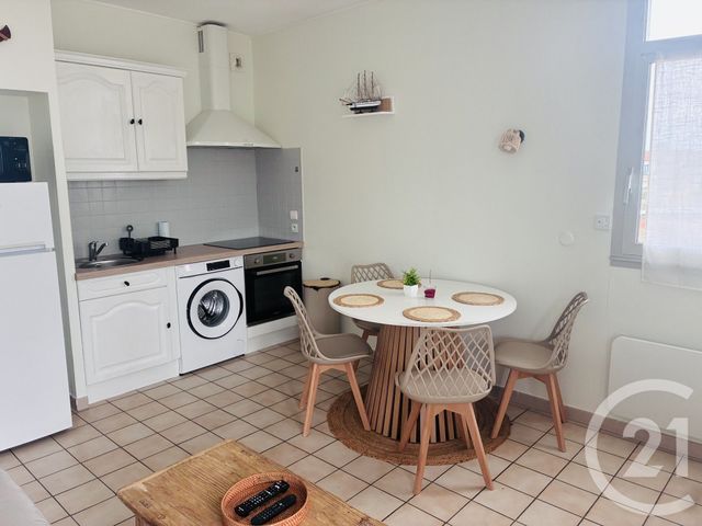 Appartement à vendre - 3 pièces - 37.77 m2 - SOULAC SUR MER - 33 - AQUITAINE - Century 21 Agence Grand Cru