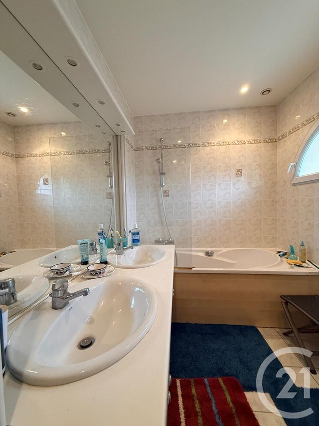 maison à vendre - 8 pièces - 225.0 m2 - CISSAC MEDOC - 33 - AQUITAINE - Century 21 Agence Grand Cru