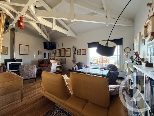 maison à vendre - 5 pièces - 105.0 m2 - VENDAYS MONTALIVET - 33 - AQUITAINE - Century 21 Agence Grand Cru